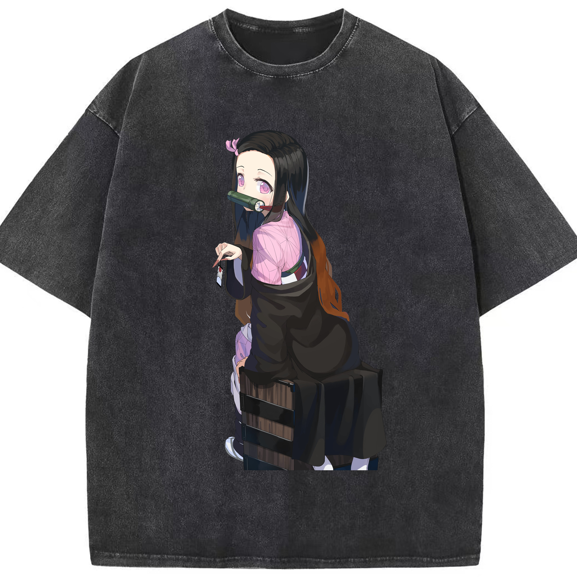 （画像用） 鬼滅の刃（きめつのやいば）竈門 禰󠄀豆子／かまど ねずこ Kamado Nezuko 綿100% ヴィンテージ風 半袖Tシャツ（フロントプリント）