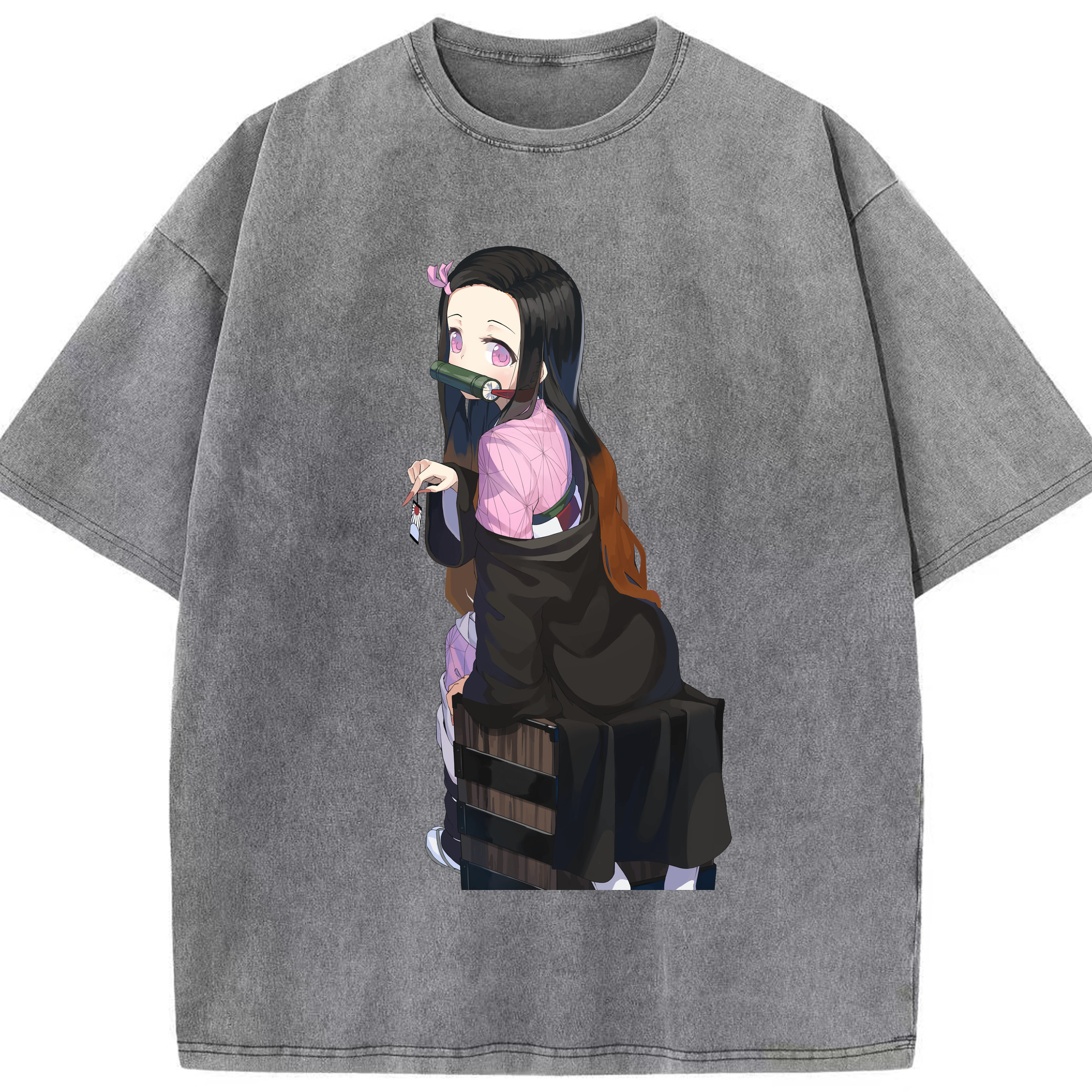 （画像用） 鬼滅の刃（きめつのやいば）竈門 禰󠄀豆子／かまど ねずこ Kamado Nezuko 綿100% ヴィンテージ風 半袖Tシャツ（フロントプリント）