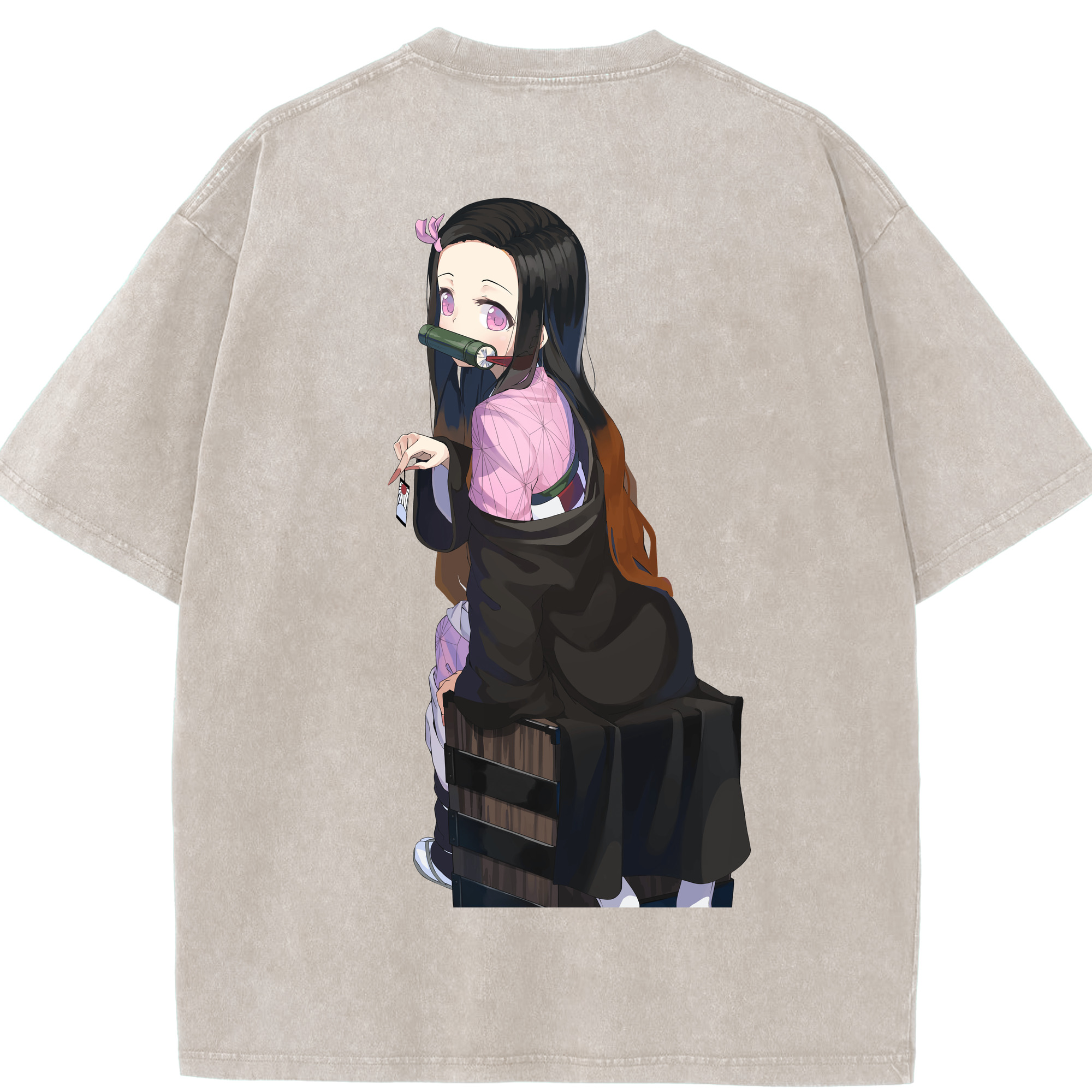 （画像用） 鬼滅の刃（きめつのやいば）竈門 禰󠄀豆子／かまど ねずこ Kamado Nezuko 綿100% ヴィンテージ風 半袖Tシャツ（背面プリント）
