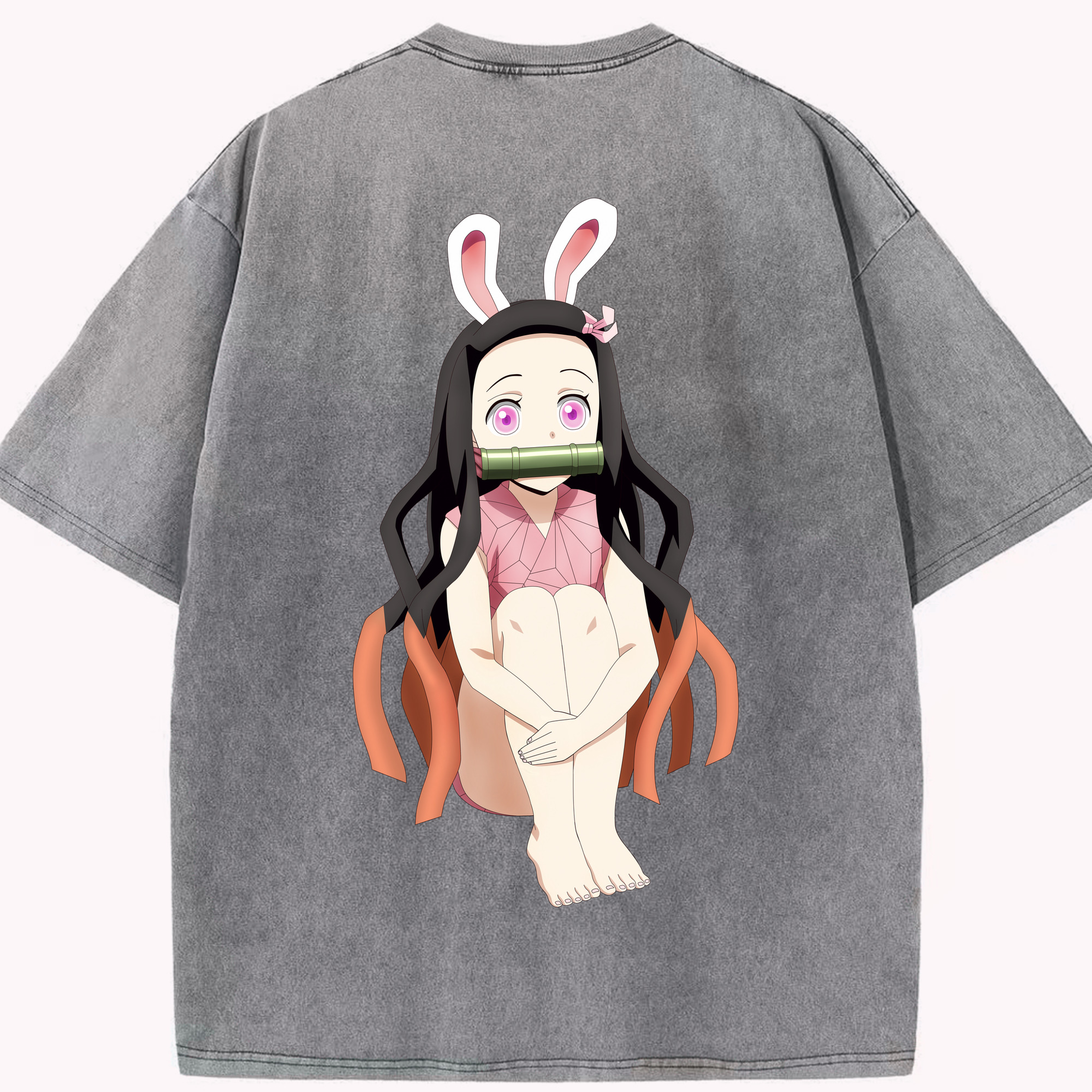 （画像用） 鬼滅の刃（きめつのやいば）竈門 禰󠄀豆子／かまど ねずこ Kamado Nezuko 綿100% ヴィンテージ風 半袖Tシャツ（背面プリント）