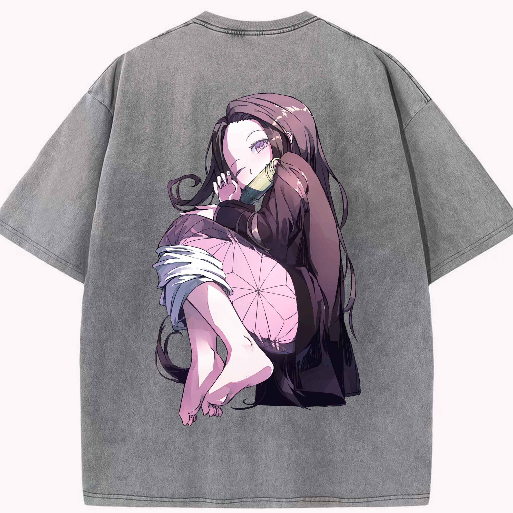 （画像用） 鬼滅の刃（きめつのやいば）竈門 禰󠄀豆子／かまど ねずこ Kamado Nezuko 綿100% ヴィンテージ風 半袖Tシャツ（背面プリント）
