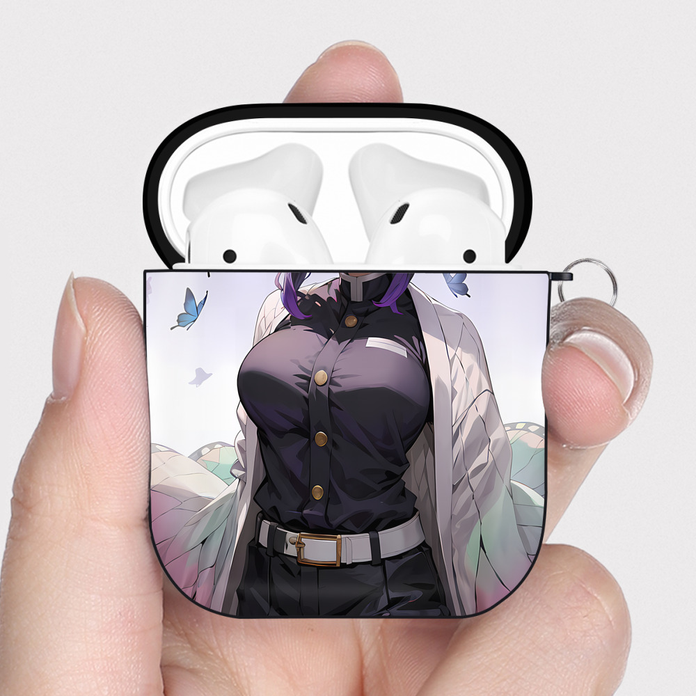 （画像用） 鬼滅の刃（きめつのやいば）蟲柱-胡蝶 しのぶ／こちょう しのぶ Kochou Shinobu AirPods 第2世代保護ケース ハードシェル ブラック 耐衝撃・防指紋・カラビナ付き