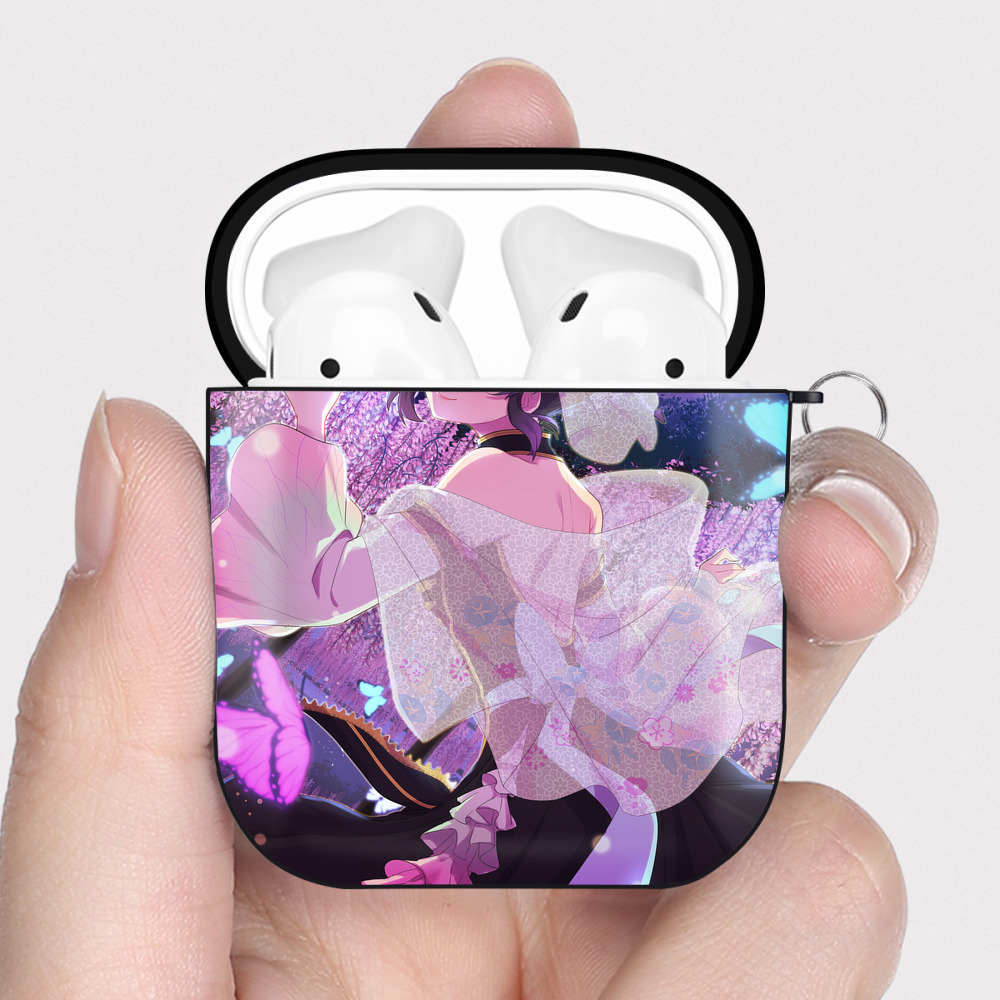 （画像用） 鬼滅の刃（きめつのやいば）蟲柱-胡蝶 しのぶ／こちょう しのぶ Kochou Shinobu AirPods 第2世代保護ケース ハードシェル ブラック 耐衝撃・防指紋・カラビナ付き