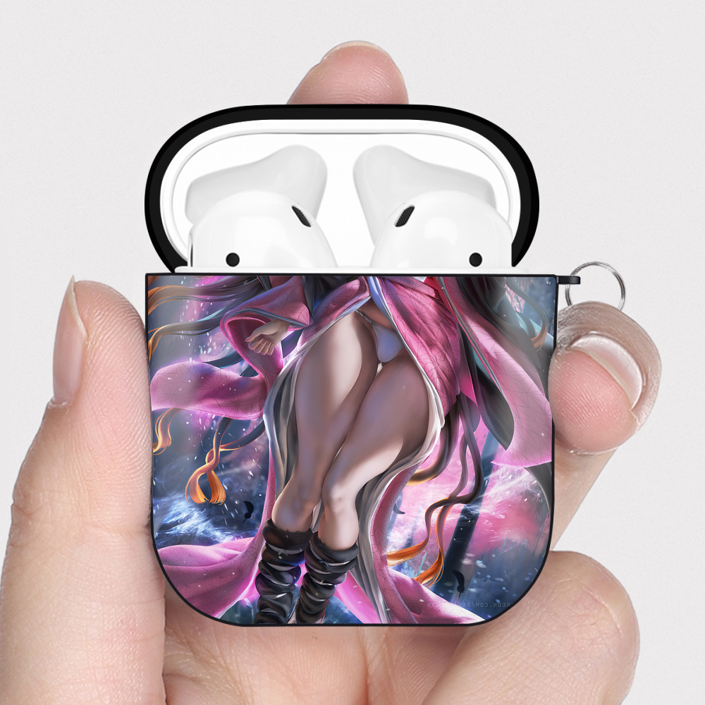 （画像用） 鬼滅の刃（きめつのやいば）竈門 禰󠄀豆子／かまど ねずこ Kamado Nezuko AirPods 第2世代保護ケース ハードシェル ブラック 耐衝撃・防指紋・カラビナ付き