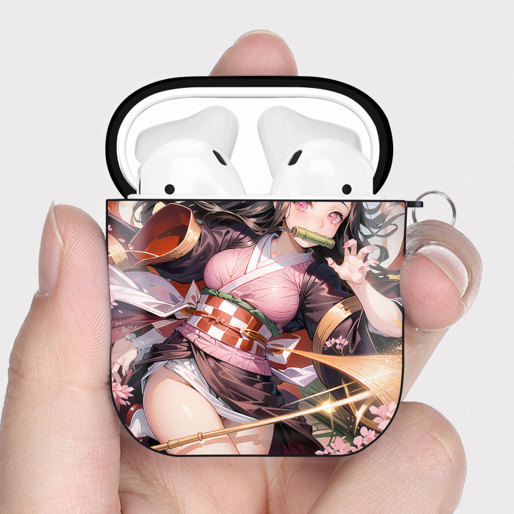 （画像用） 鬼滅の刃（きめつのやいば）竈門 禰󠄀豆子／かまど ねずこ Kamado Nezuko AirPods 第2世代保護ケース ハードシェル ブラック 耐衝撃・防指紋・カラビナ付き