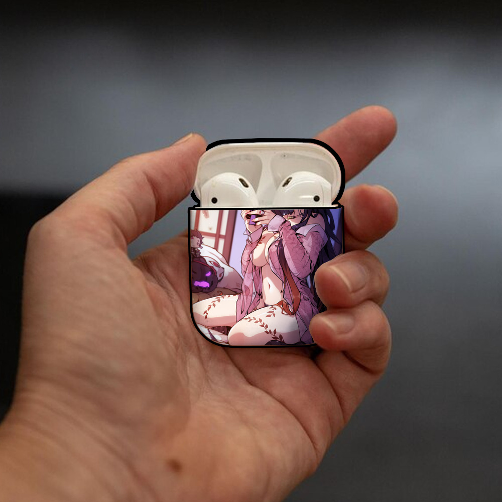 鬼滅の刃（きめつのやいば）竈門 禰󠄀豆子／かまど ねずこ Kamado Nezuko AirPods 第2世代保護ケース ハードシェル ブラック 耐衝撃・防指紋・カラビナ付き