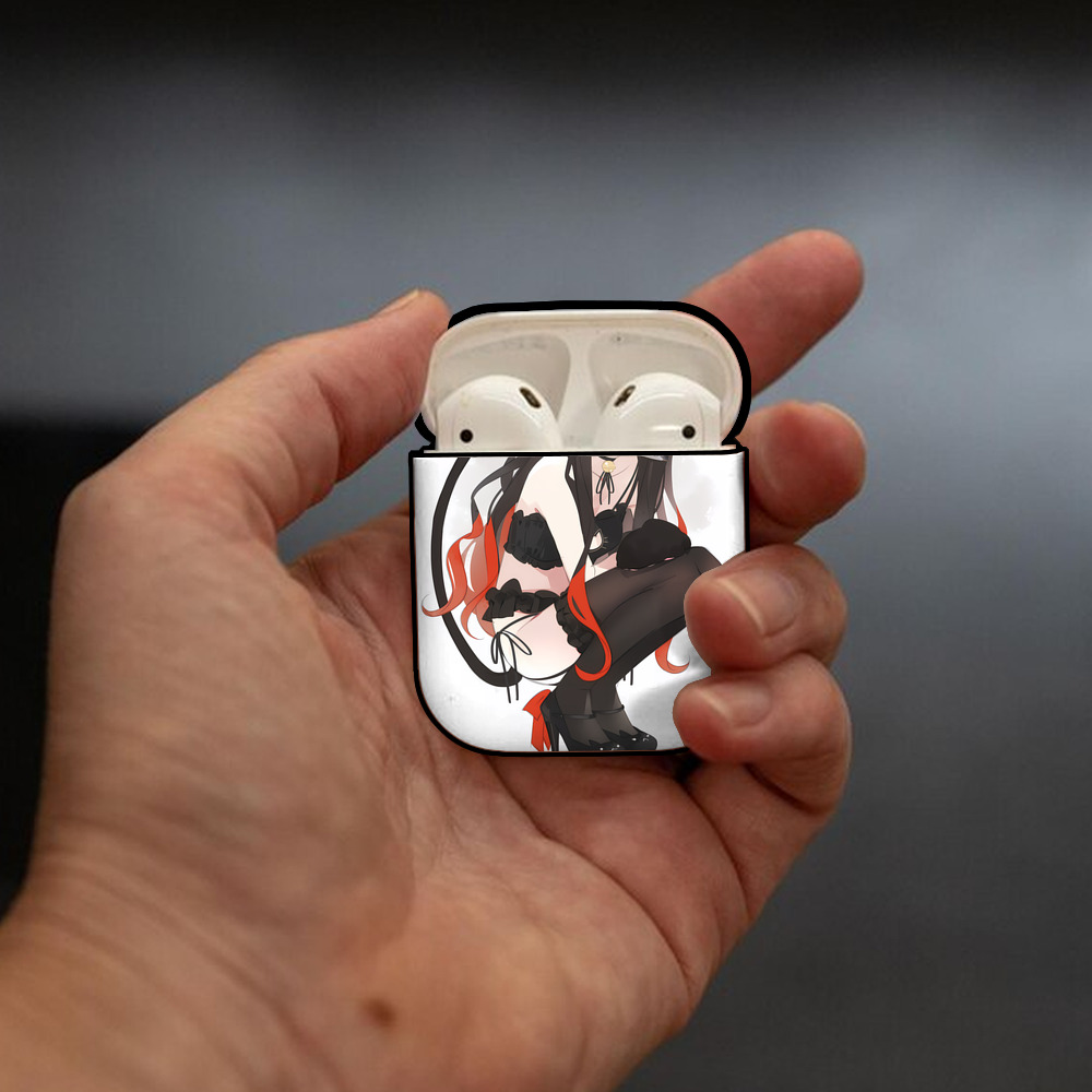 鬼滅の刃（きめつのやいば）竈門 禰󠄀豆子／かまど ねずこ Kamado Nezuko AirPods 第2世代保護ケース ハードシェル ブラック 耐衝撃・防指紋・カラビナ付き