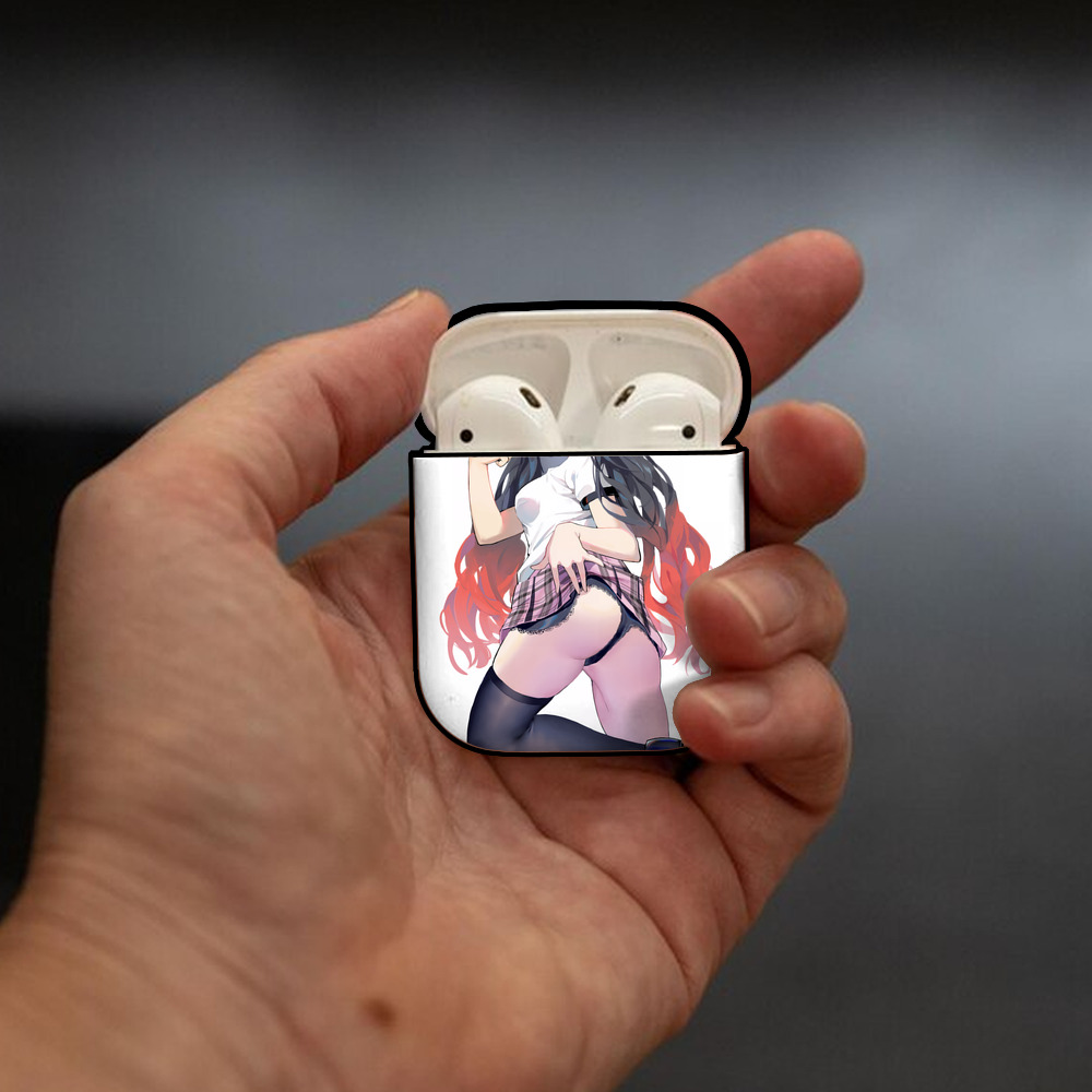 鬼滅の刃（きめつのやいば）竈門 禰󠄀豆子／かまど ねずこ Kamado Nezuko AirPods 第2世代保護ケース ハードシェル ブラック 耐衝撃・防指紋・カラビナ付き