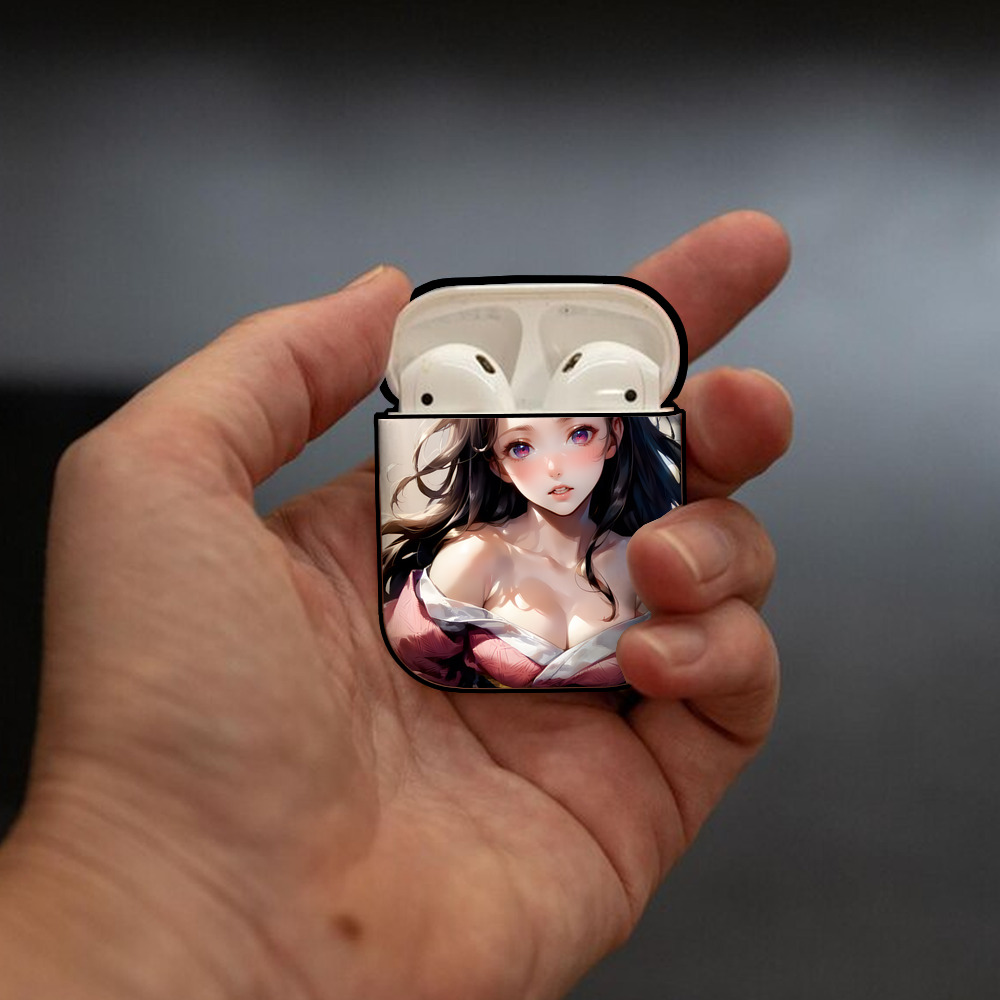 鬼滅の刃（きめつのやいば）竈門 禰󠄀豆子／かまど ねずこ Kamado Nezuko AirPods 第2世代保護ケース ハードシェル ブラック 耐衝撃・防指紋・カラビナ付き