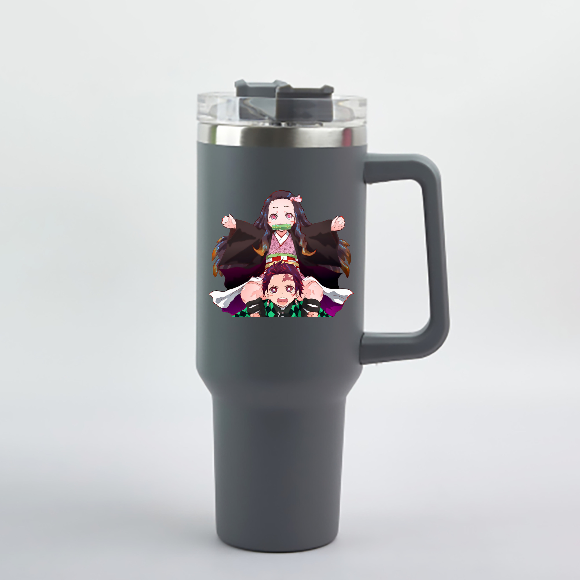 （画像用） 鬼滅の刃（きめつのやいば）竈門 禰󠄀豆子／かまど ねずこ Kamado Nezuko 1200mL車用タンブラー - クリスタルステッカー（プラスチックストロー付き）