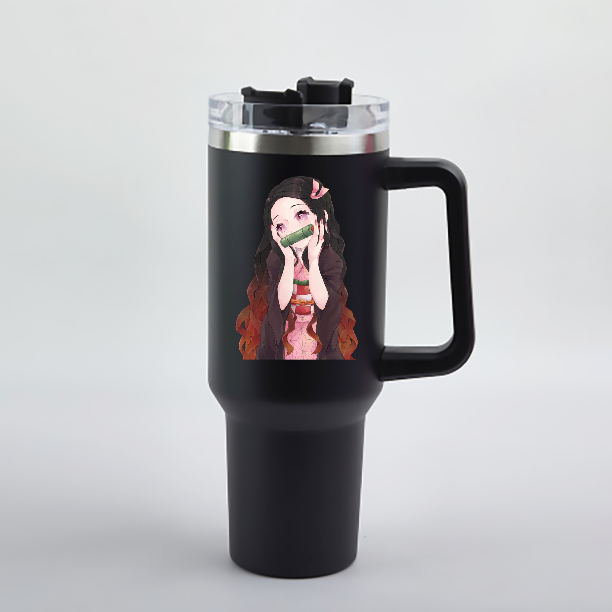 （画像用） 鬼滅の刃（きめつのやいば）竈門 禰󠄀豆子／かまど ねずこ Kamado Nezuko 1200mL車用タンブラー - クリスタルステッカー（プラスチックストロー付き）
