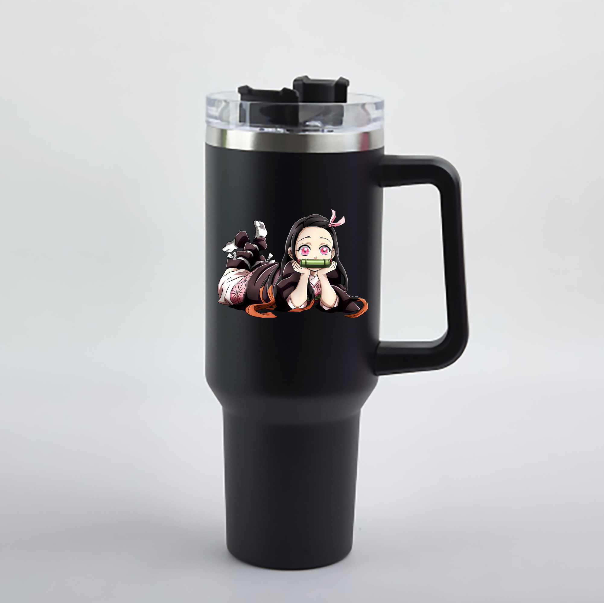 （画像用） 鬼滅の刃（きめつのやいば）竈門 禰󠄀豆子／かまど ねずこ Kamado Nezuko 1200mL車用タンブラー - クリスタルステッカー（プラスチックストロー付き）