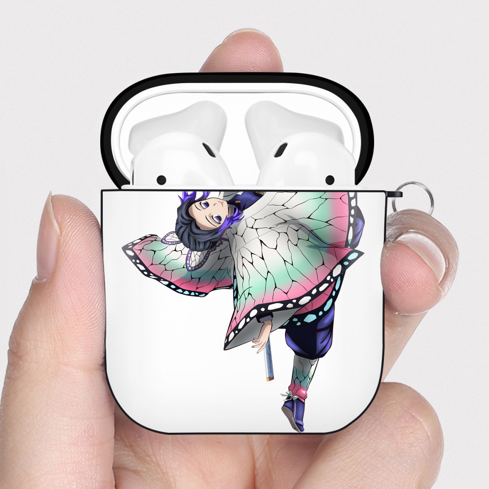 （画像用） 鬼滅の刃（きめつのやいば）蟲柱-胡蝶 しのぶ／こちょう しのぶ Kochou Shinobu AirPods 第2世代保護ケース ハードシェル ブラック 耐衝撃・防指紋・カラビナ付き