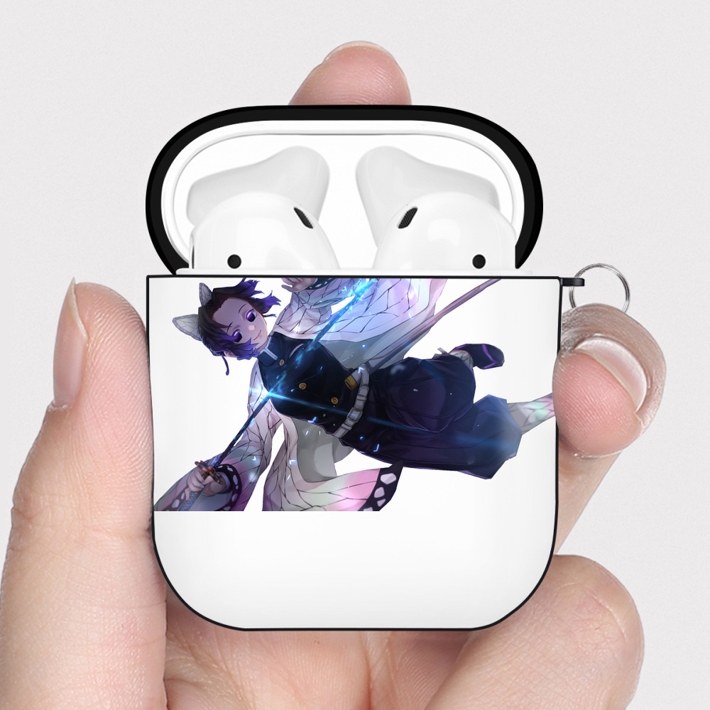 （画像用） 鬼滅の刃（きめつのやいば）蟲柱-胡蝶 しのぶ／こちょう しのぶ Kochou Shinobu AirPods 第2世代保護ケース ハードシェル ブラック 耐衝撃・防指紋・カラビナ付き