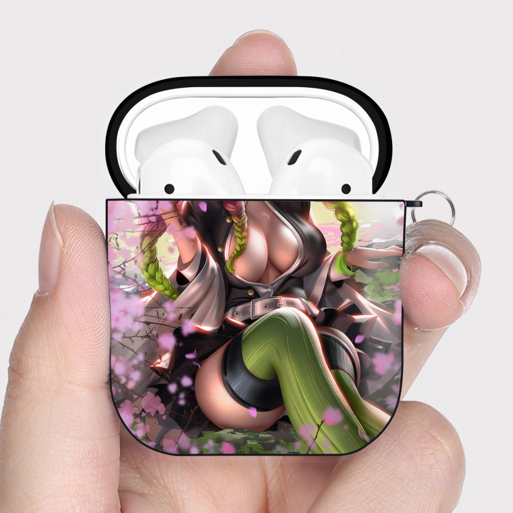 （画像用） 鬼滅の刃（きめつのやいば）恋柱-甘露寺 蜜璃／かんろじ みつり Kanroji Mitsuri AirPods 第2世代保護ケース ハードシェル ブラック 耐衝撃・防指紋・カラビナ付き