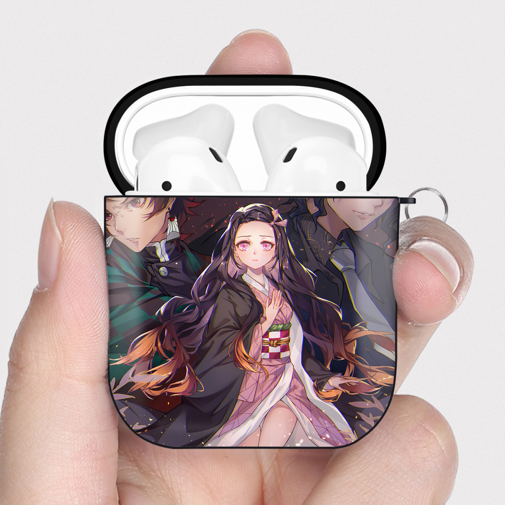 （画像用） 鬼滅の刃（きめつのやいば）竈門 炭治郎／かまど たんじろう Kamado Tanjirou AirPods 第2世代保護ケース ハードシェル ブラック 耐衝撃・防指紋・カラビナ付き