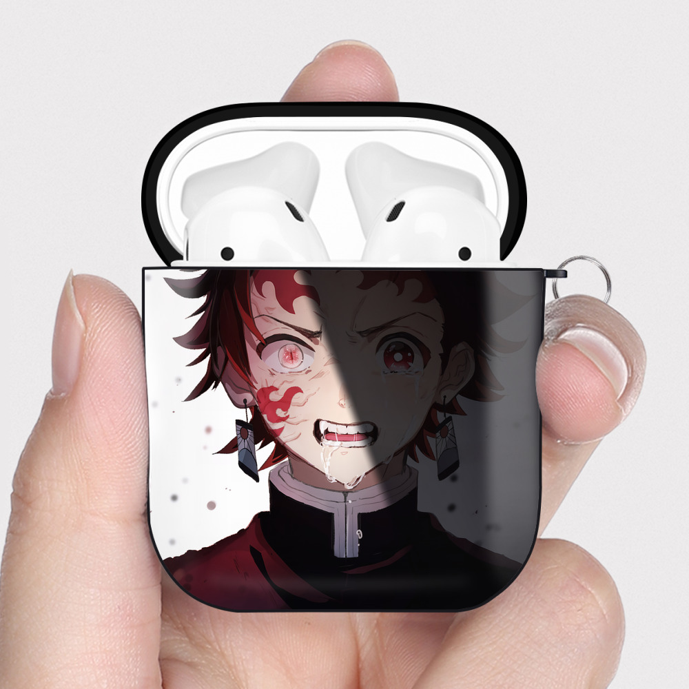 （画像用） 鬼滅の刃（きめつのやいば）竈門 炭治郎／かまど たんじろう Kamado Tanjirou AirPods 第2世代保護ケース ハードシェル ブラック 耐衝撃・防指紋・カラビナ付き
