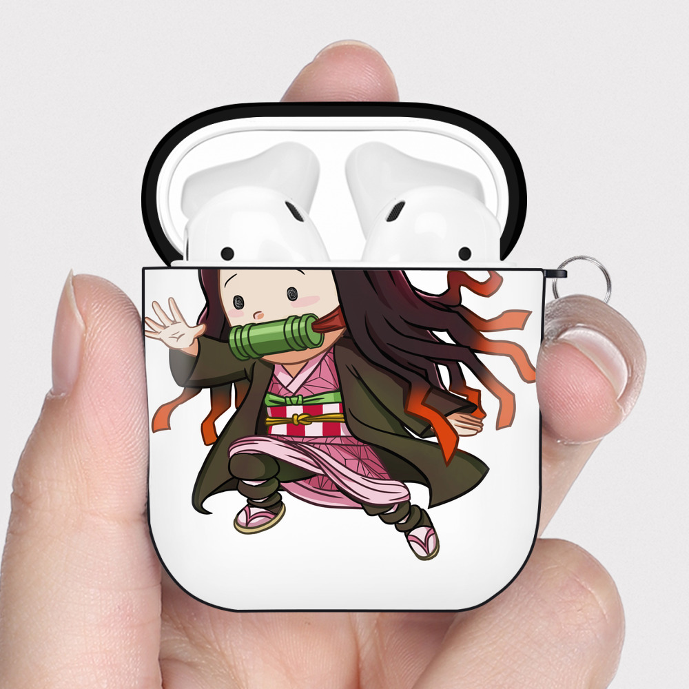 （画像用） 鬼滅の刃（きめつのやいば）竈門 禰󠄀豆子／かまど ねずこ Kamado Nezuko AirPods 第2世代保護ケース ハードシェル ブラック 耐衝撃・防指紋・カラビナ付き