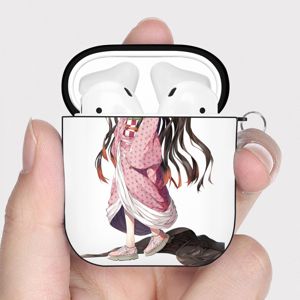 （画像用） 鬼滅の刃（きめつのやいば）竈門 禰󠄀豆子／かまど ねずこ Kamado Nezuko AirPods 第2世代保護ケース ハードシェル ブラック 耐衝撃・防指紋・カラビナ付き