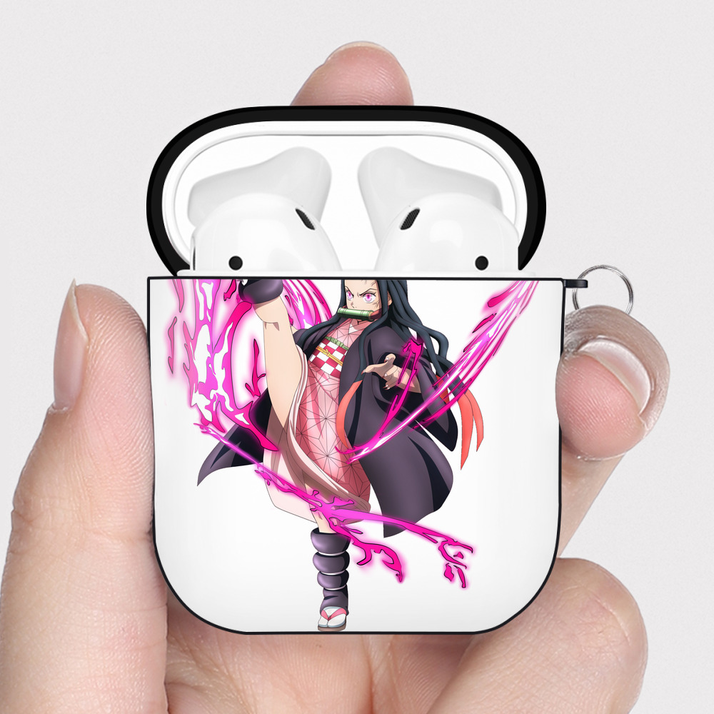 （画像用） 鬼滅の刃（きめつのやいば）竈門 禰󠄀豆子／かまど ねずこ Kamado Nezuko AirPods 第2世代保護ケース ハードシェル ブラック 耐衝撃・防指紋・カラビナ付き