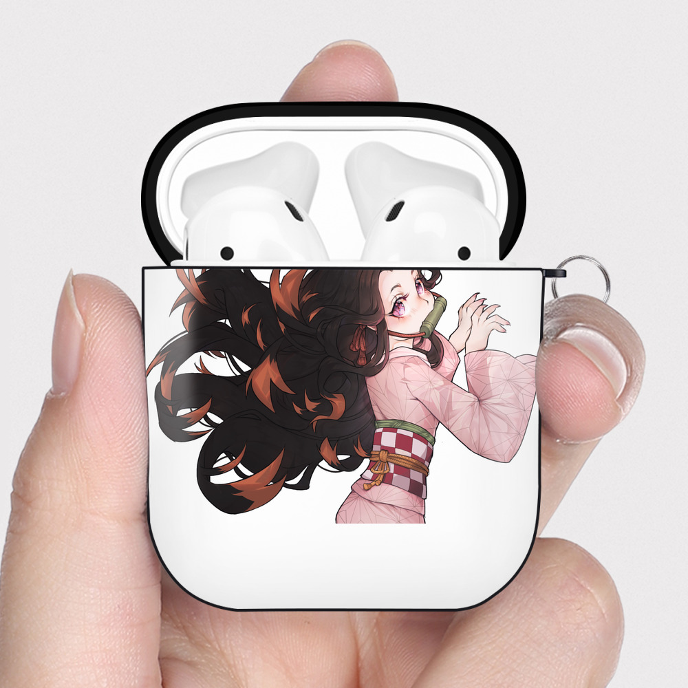 （画像用） 鬼滅の刃（きめつのやいば）竈門 禰󠄀豆子／かまど ねずこ Kamado Nezuko AirPods 第2世代保護ケース ハードシェル ブラック 耐衝撃・防指紋・カラビナ付き