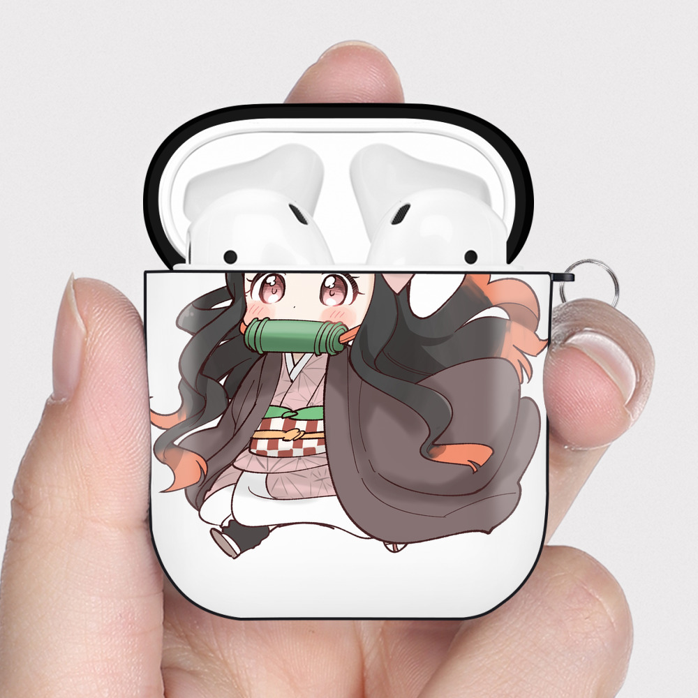 （画像用） 鬼滅の刃（きめつのやいば）竈門 禰󠄀豆子／かまど ねずこ Kamado Nezuko AirPods 第2世代保護ケース ハードシェル ブラック 耐衝撃・防指紋・カラビナ付き