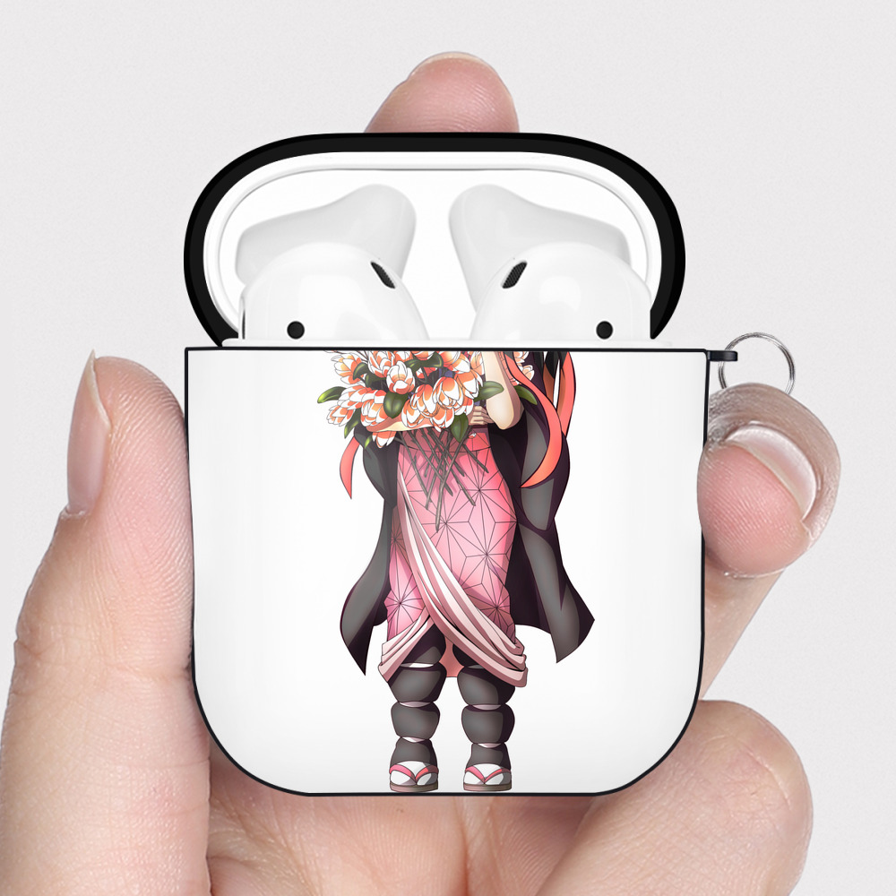 （画像用） 鬼滅の刃（きめつのやいば）竈門 禰󠄀豆子／かまど ねずこ Kamado Nezuko AirPods 第2世代保護ケース ハードシェル ブラック 耐衝撃・防指紋・カラビナ付き