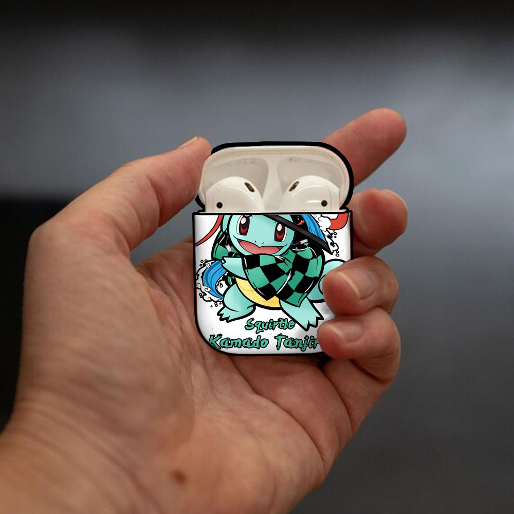 鬼滅の刃 竈門 炭治郎／かまど たんじろう Kamado Tanjirou AirPods 第2世代保護ケース ハードシェル ブラック 耐衝撃・防指紋・カラビナ付き