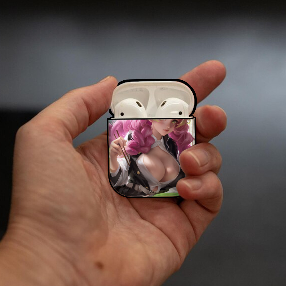 鬼滅の刃（きめつのやいば）恋柱-甘露寺 蜜璃／かんろじ みつり Kanroji Mitsuri AirPods 第2世代保護ケース ハードシェル ブラック 耐衝撃・防指紋・カラビナ付き