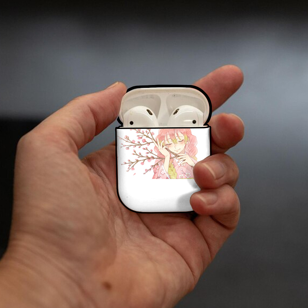 鬼滅の刃（きめつのやいば）恋柱-甘露寺 蜜璃／かんろじ みつり Kanroji Mitsuri AirPods 第2世代保護ケース ハードシェル ブラック 耐衝撃・防指紋・カラビナ付き