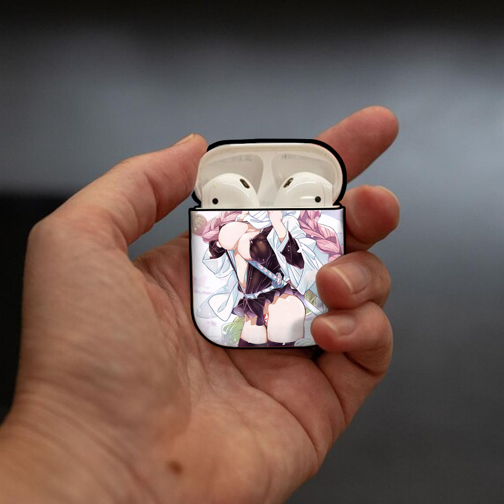 鬼滅の刃（きめつのやいば）恋柱-甘露寺 蜜璃／かんろじ みつり Kanroji Mitsuri AirPods 第2世代保護ケース ハードシェル ブラック 耐衝撃・防指紋・カラビナ付き
