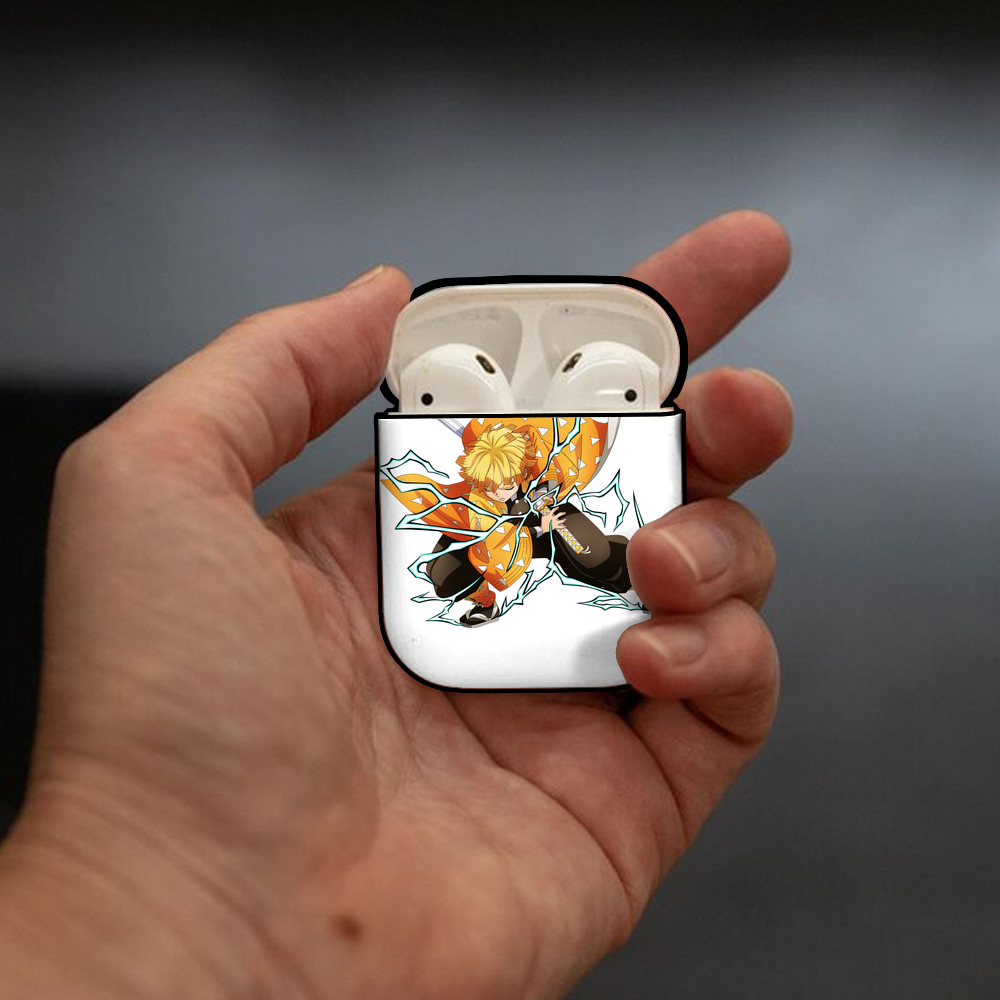 鬼滅の刃（きめつのやいば）我妻 善逸／あがつま ぜんいつ Agatsuma Zenitsu AirPods 第2世代保護ケース ハードシェル ブラック 耐衝撃・防指紋・カラビナ付き