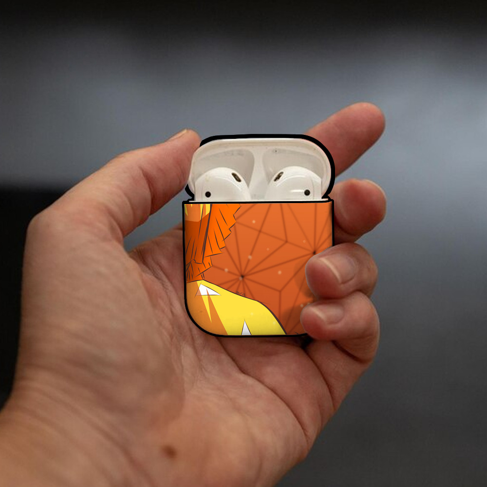 鬼滅の刃（きめつのやいば）我妻 善逸／あがつま ぜんいつ Agatsuma Zenitsu AirPods 第2世代保護ケース ハードシェル ブラック 耐衝撃・防指紋・カラビナ付き