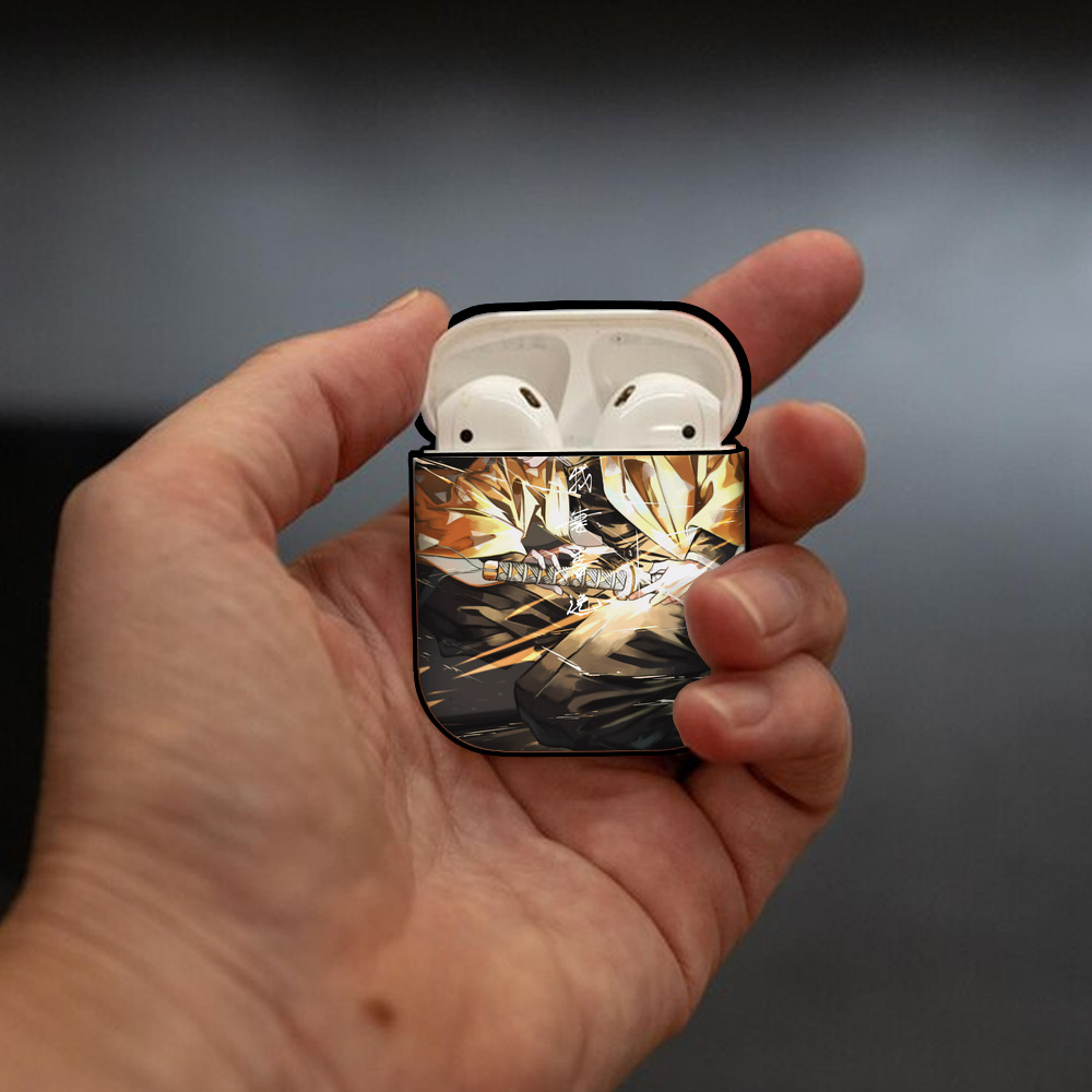 鬼滅の刃（きめつのやいば）我妻 善逸／あがつま ぜんいつ Agatsuma Zenitsu AirPods 第2世代保護ケース ハードシェル ブラック 耐衝撃・防指紋・カラビナ付き