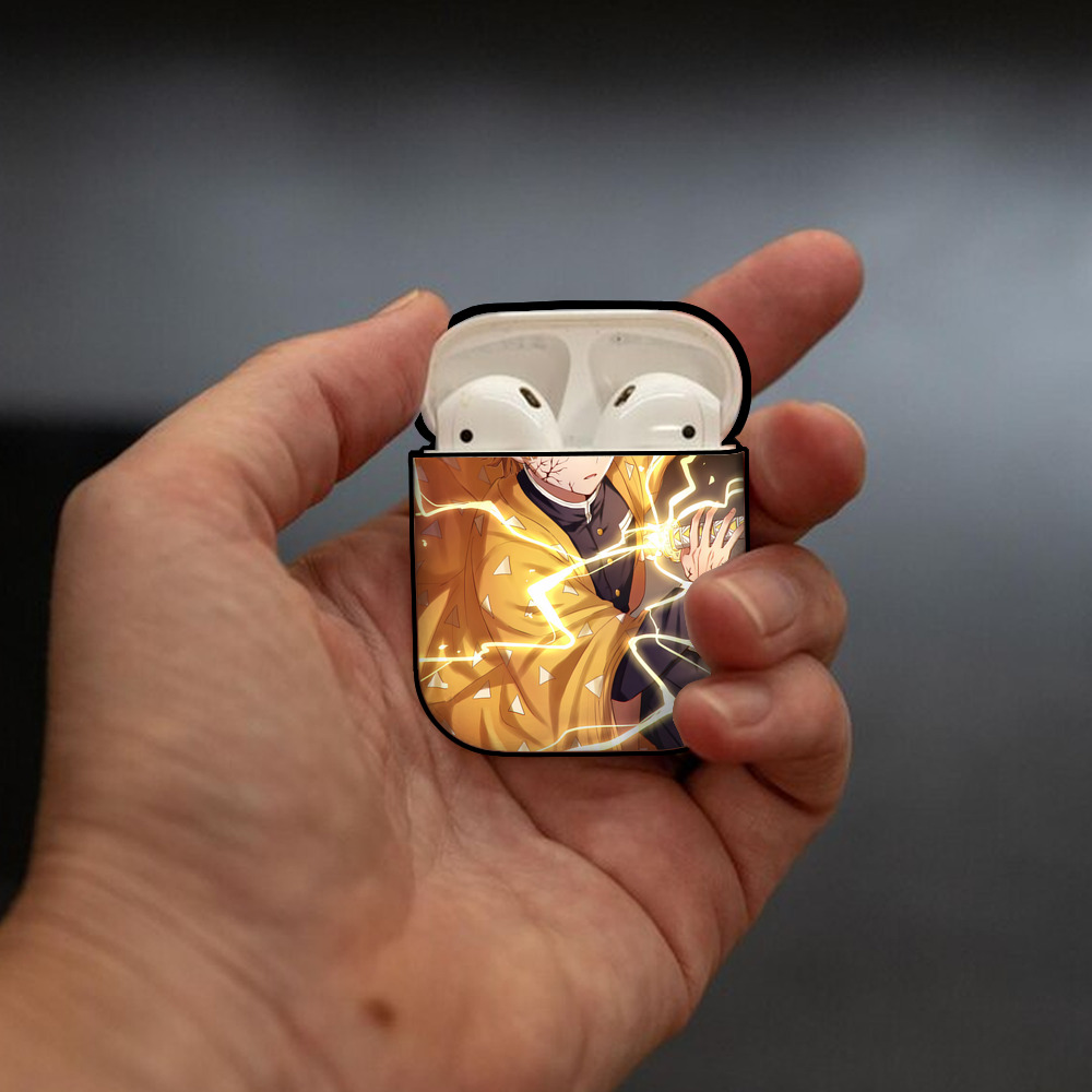 鬼滅の刃（きめつのやいば）我妻 善逸／あがつま ぜんいつ Agatsuma Zenitsu AirPods 第2世代保護ケース ハードシェル ブラック 耐衝撃・防指紋・カラビナ付き
