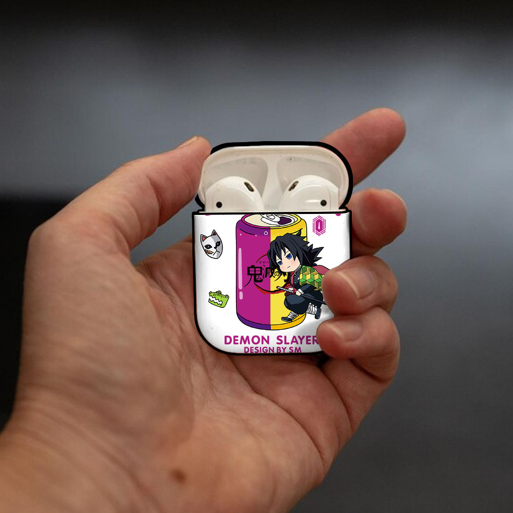 鬼滅の刃（きめつのやいば）水柱-冨岡 義勇／とみおか ぎゆう Tomioka Giyuu AirPods 第2世代保護ケース ハードシェル ブラック 耐衝撃・防指紋・カラビナ付き