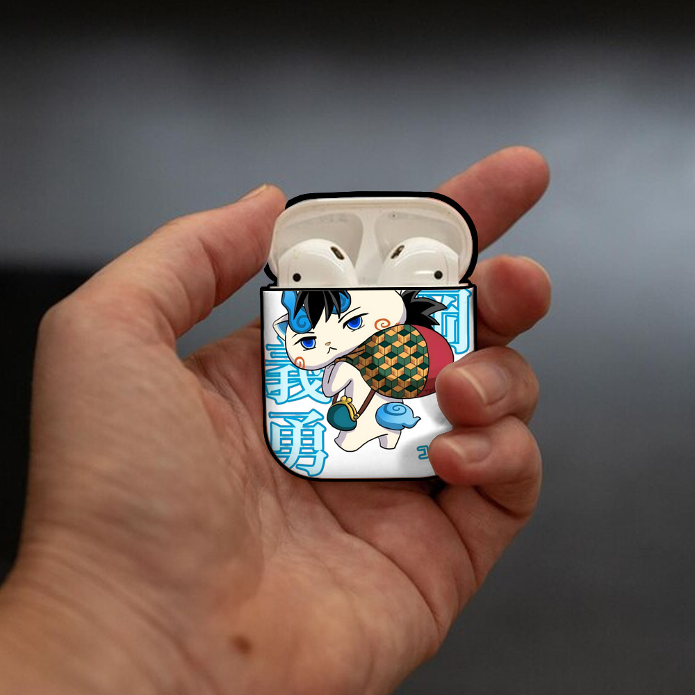 鬼滅の刃（きめつのやいば）水柱-冨岡 義勇／とみおか ぎゆう Tomioka Giyuu AirPods 第2世代保護ケース ハードシェル ブラック 耐衝撃・防指紋・カラビナ付き