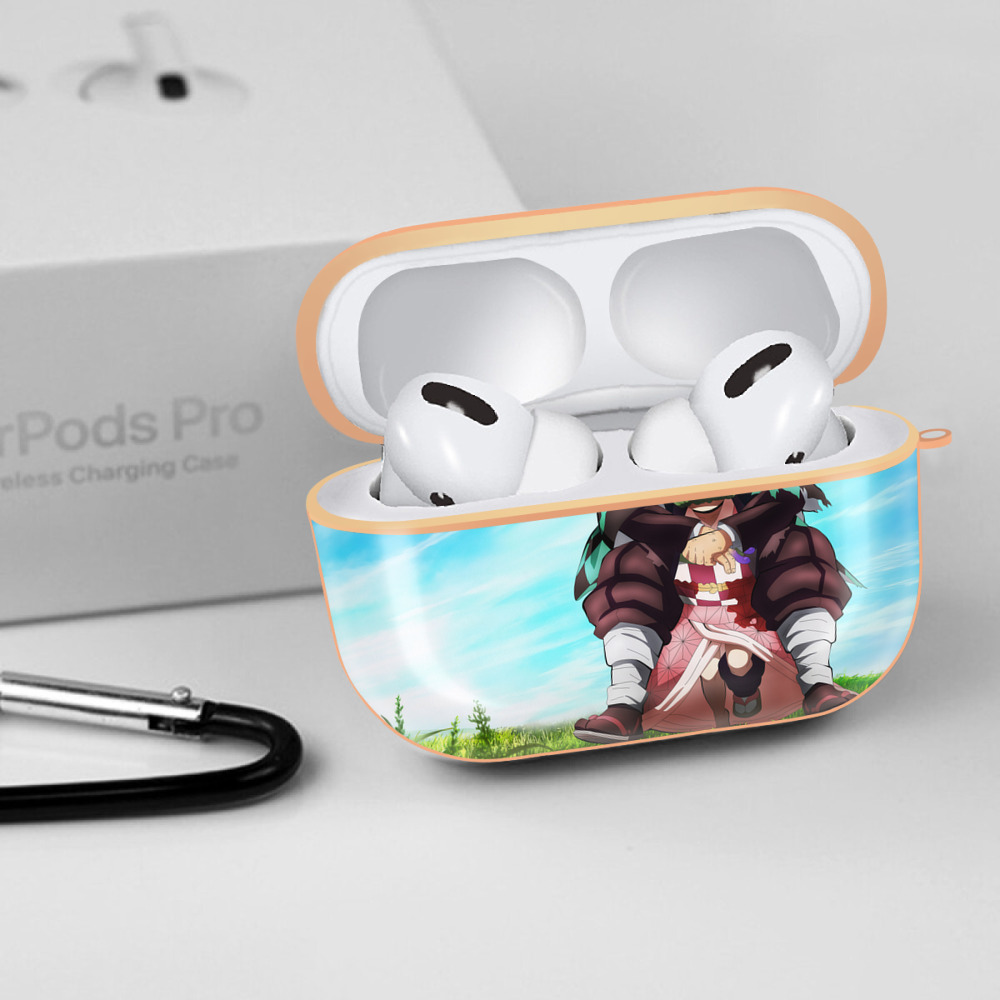 鬼滅の刃（きめつのやいば）竈門 炭治郎／かまど たんじろう Kamado Tanjirou 【AirPods Pro用】ハードシェル保護ケース｜耐衝撃・防指紋・カラビナ付き商品仕様