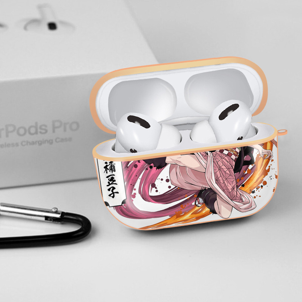 鬼滅の刃（きめつのやいば）竈門 禰󠄀豆子／かまど ねずこ Kamado Nezuko 【AirPods Pro用】ハードシェル保護ケース｜耐衝撃・防指紋・カラビナ付き商品仕様