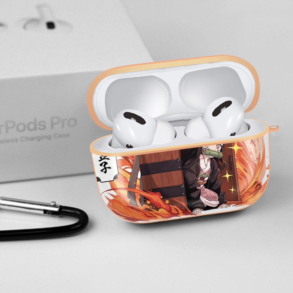 鬼滅の刃（きめつのやいば）竈門 禰󠄀豆子／かまど ねずこ Kamado Nezuko 【AirPods Pro用】ハードシェル保護ケース｜耐衝撃・防指紋・カラビナ付き商品仕様