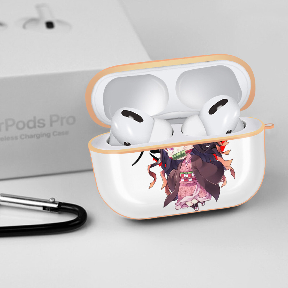 鬼滅の刃（きめつのやいば）竈門 禰󠄀豆子／かまど ねずこ Kamado Nezuko 【AirPods Pro用】ハードシェル保護ケース｜耐衝撃・防指紋・カラビナ付き商品仕様