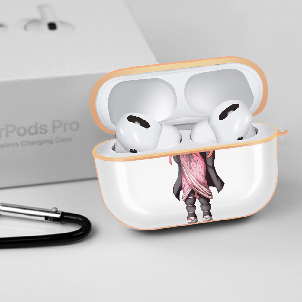 鬼滅の刃（きめつのやいば）竈門 禰󠄀豆子／かまど ねずこ Kamado Nezuko 【AirPods Pro用】ハードシェル保護ケース｜耐衝撃・防指紋・カラビナ付き商品仕様