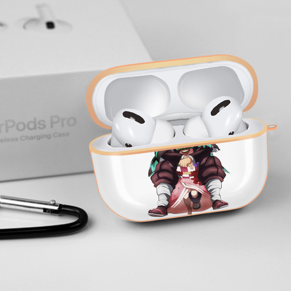 鬼滅の刃（きめつのやいば）竈門 禰󠄀豆子／かまど ねずこ Kamado Nezuko 【AirPods Pro用】ハードシェル保護ケース｜耐衝撃・防指紋・カラビナ付き商品仕様