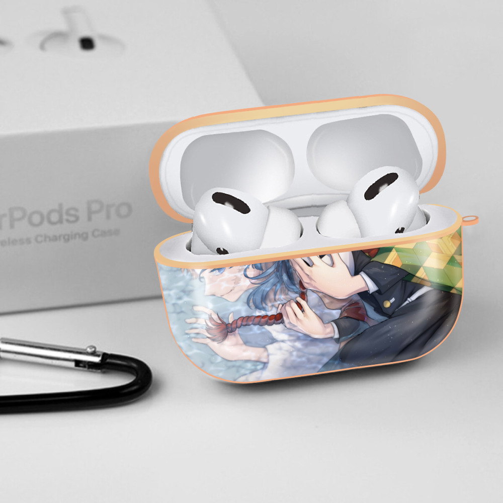 鬼滅の刃（きめつのやいば）水柱-冨岡 義勇／とみおか ぎゆう Tomioka Giyuu 【AirPods Pro用】ハードシェル保護ケース｜耐衝撃・防指紋・カラビナ付き商品仕様